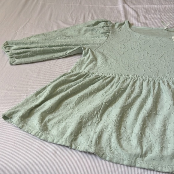 Mint green MAEVE Blouse Sz Medium - Picture 5 of 8
